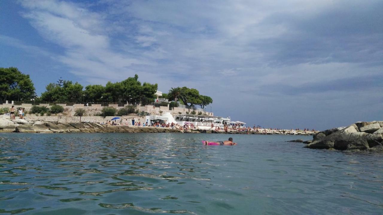 Villa Mary - Apartments Trani Εξωτερικό φωτογραφία